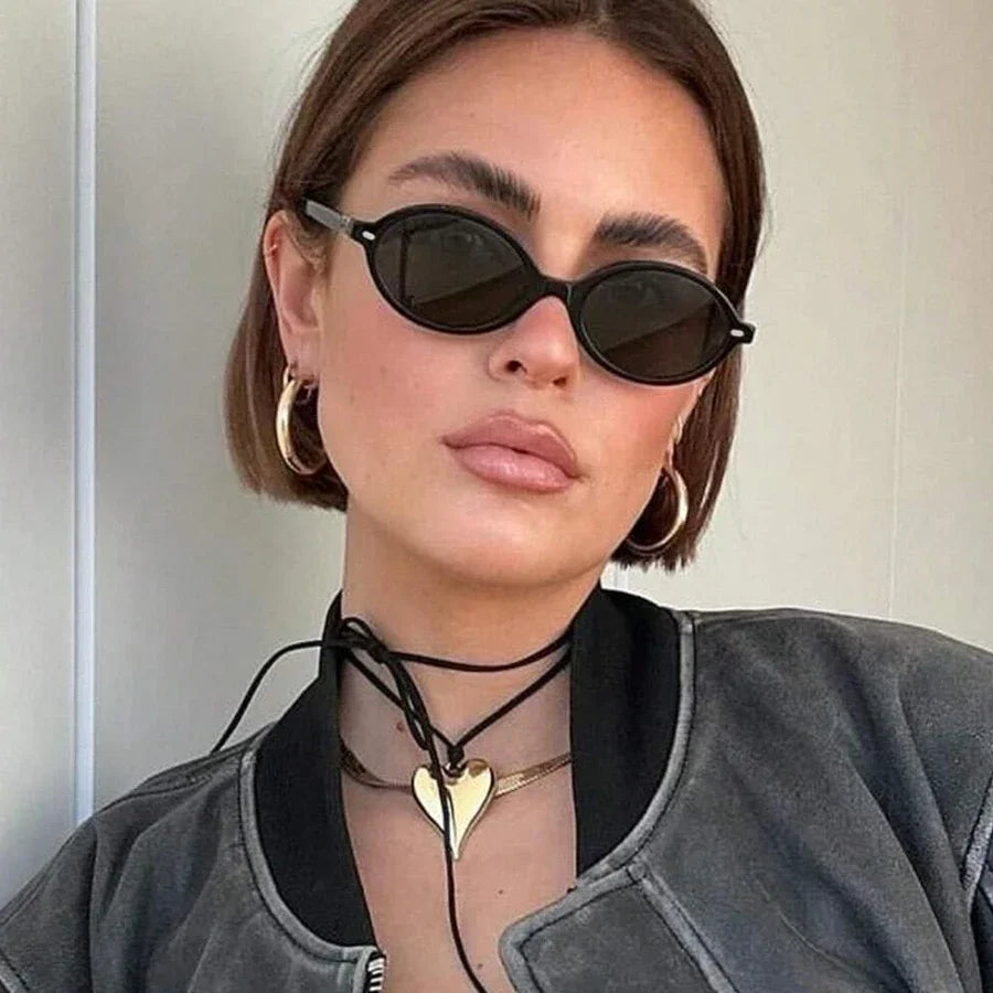 Retro Small Oval Sunglasses Women Men Rivets Shades Fashion Eyewear Luxury Sun Glasses UV400 Female